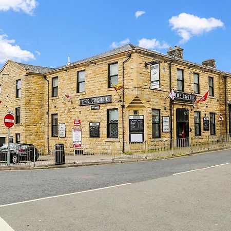 Oyo Castle Hotel, Accrington Ngoại thất bức ảnh